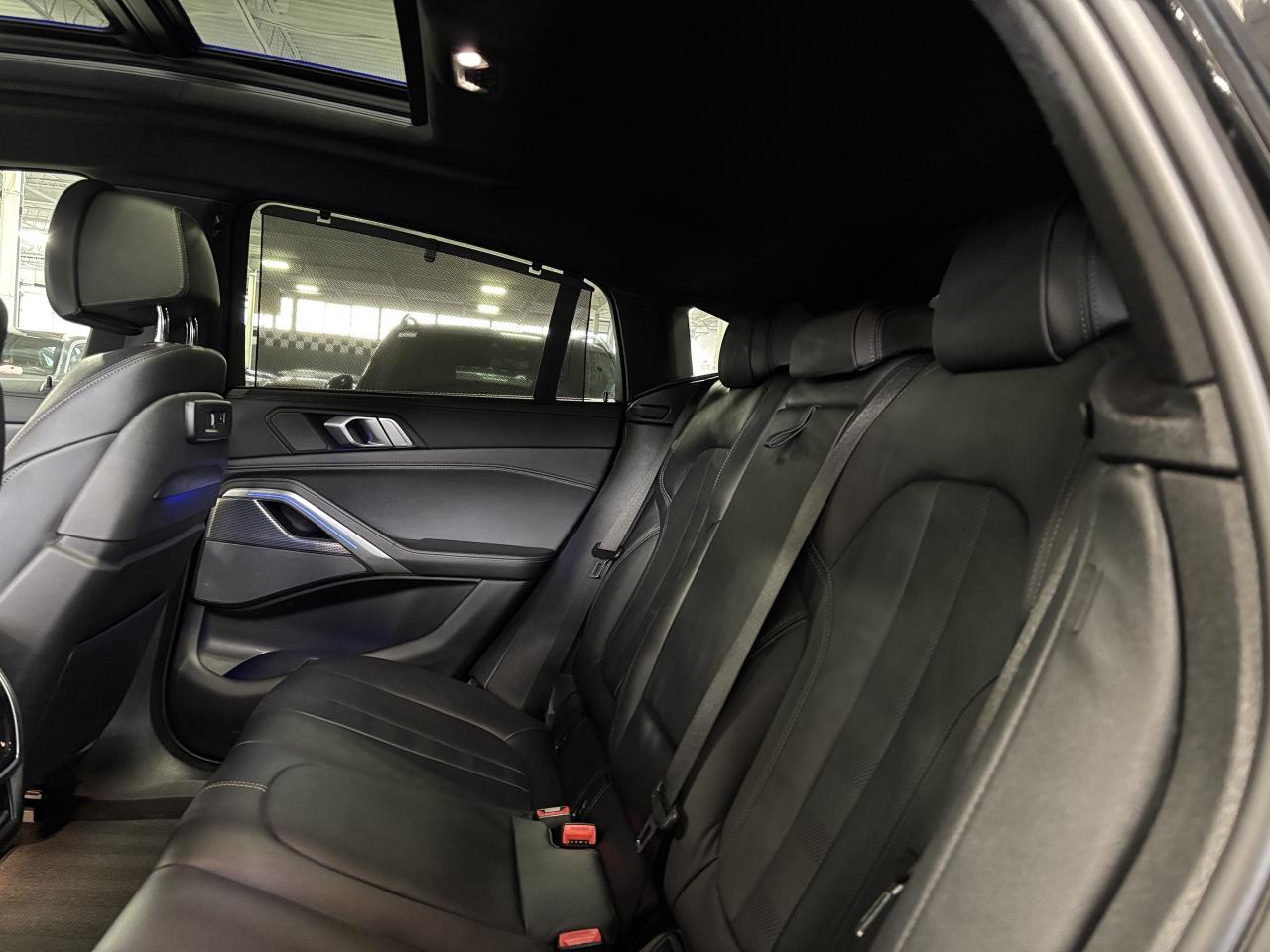 2022 BMW X6 M50i|AWD|MPERFORMANCE|SKYLOUNGE|GLASSCONTROLS|HUD| Photo