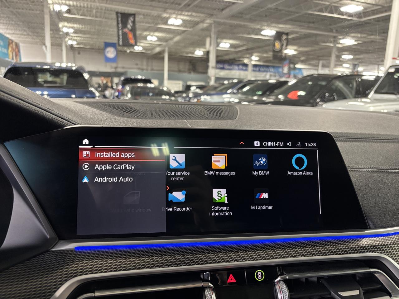 2022 BMW X6 M50i|AWD|MPERFORMANCE|SKYLOUNGE|GLASSCONTROLS|HUD| Photo