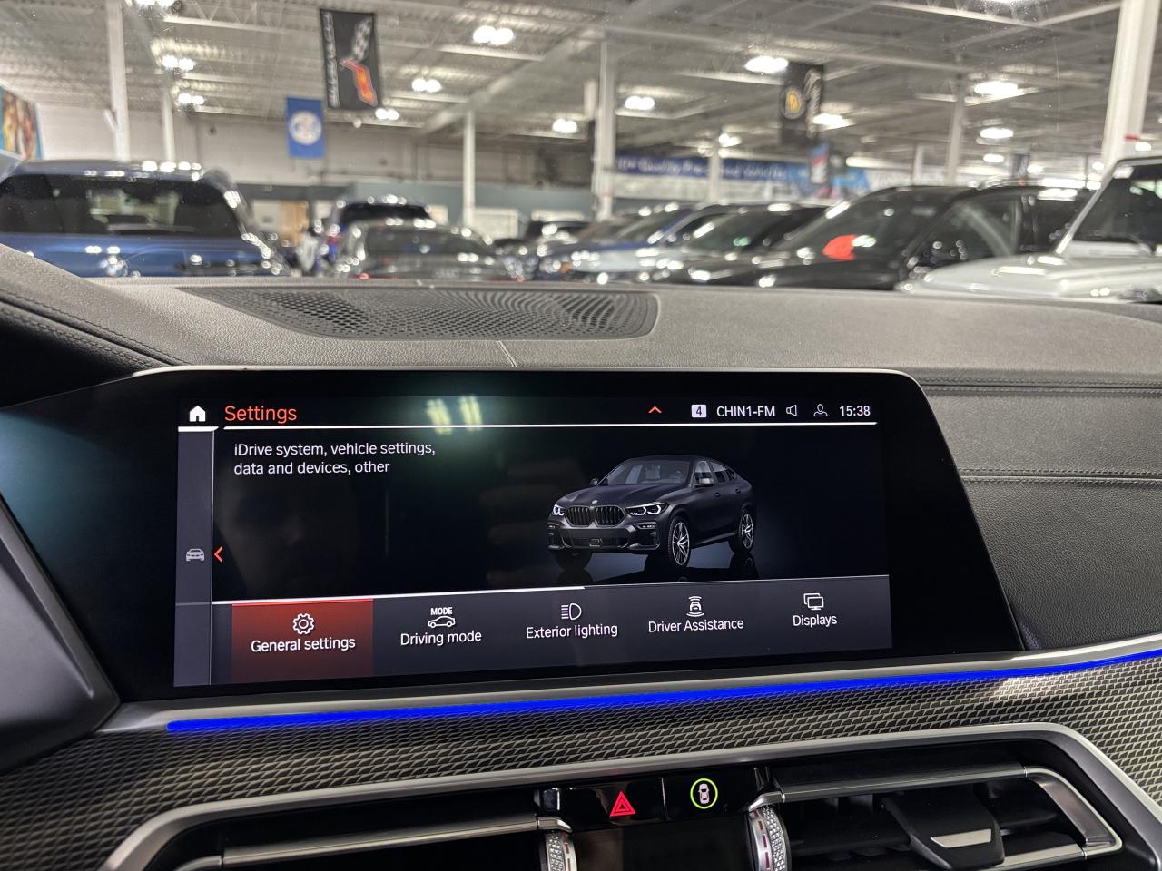 2022 BMW X6 M50i|AWD|MPERFORMANCE|SKYLOUNGE|GLASSCONTROLS|HUD| Photo