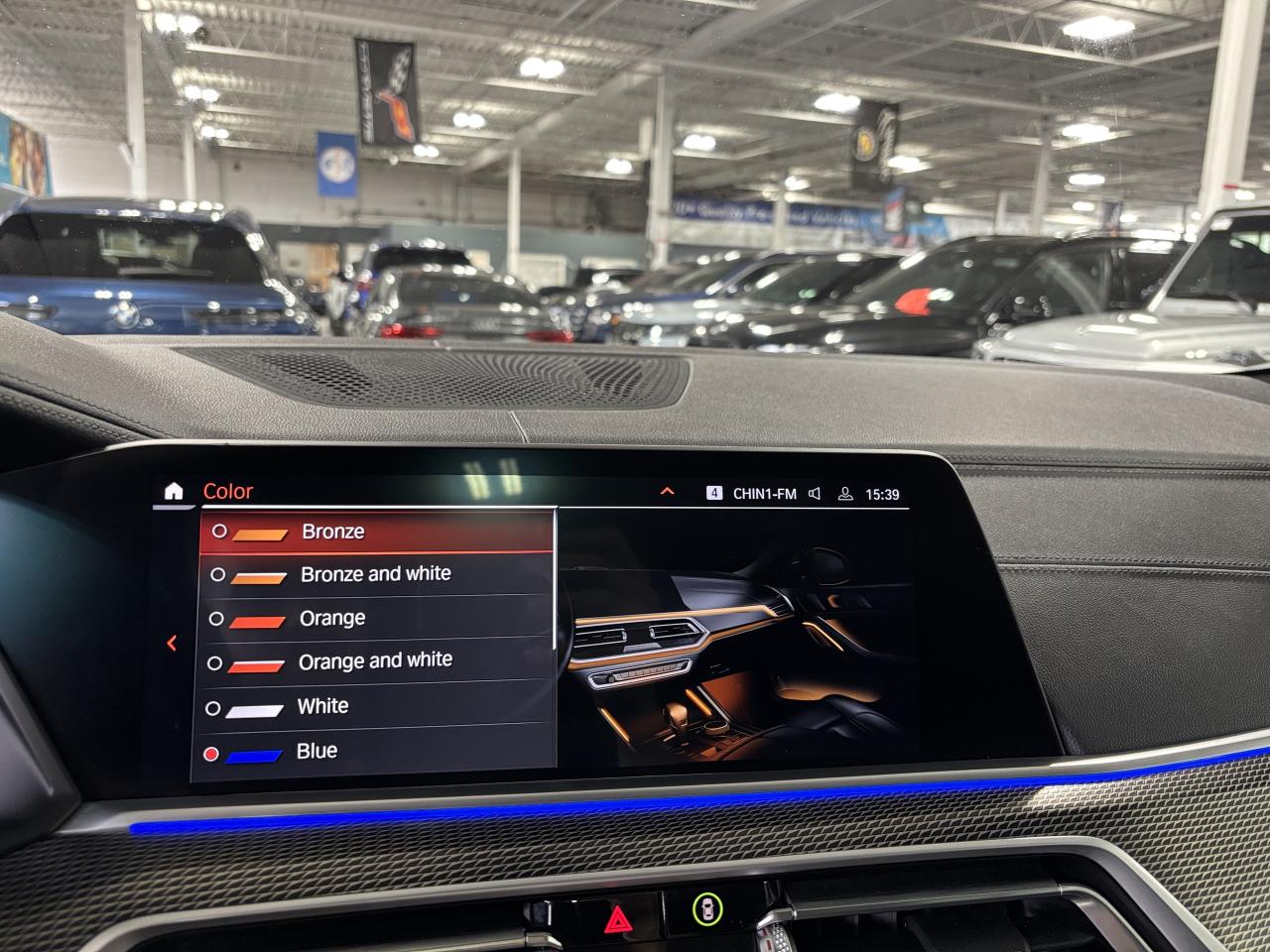 2022 BMW X6 M50i|AWD|MPERFORMANCE|SKYLOUNGE|GLASSCONTROLS|HUD| Photo