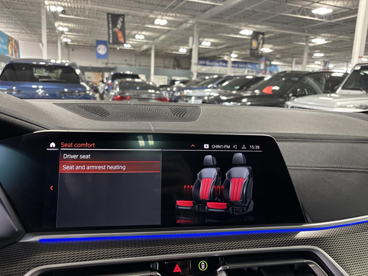 2022 BMW X6 M50i|AWD|MPERFORMANCE|SKYLOUNGE|GLASSCONTROLS|HUD| Photo