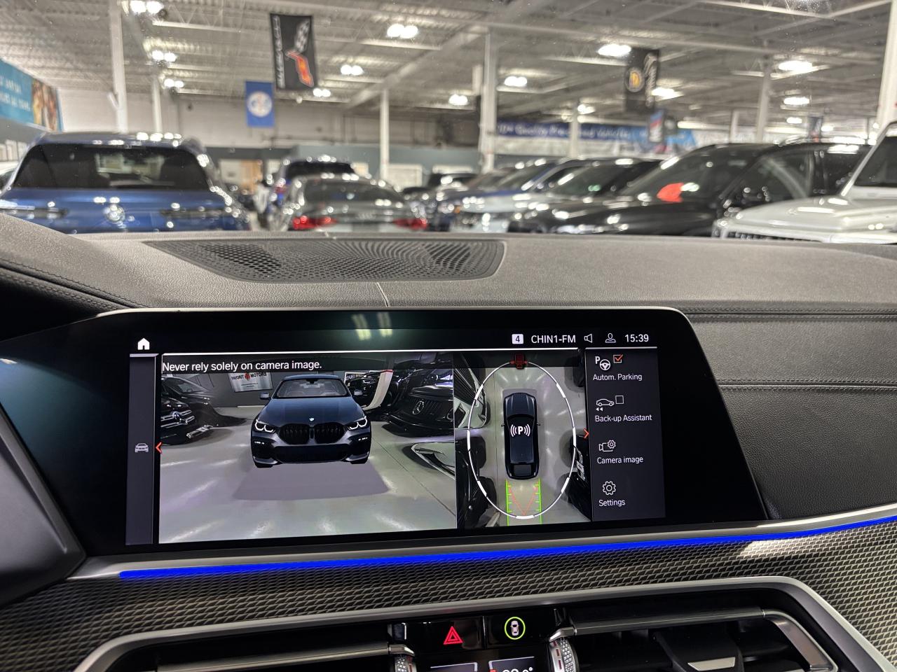 2022 BMW X6 M50i|AWD|MPERFORMANCE|SKYLOUNGE|GLASSCONTROLS|HUD| Photo