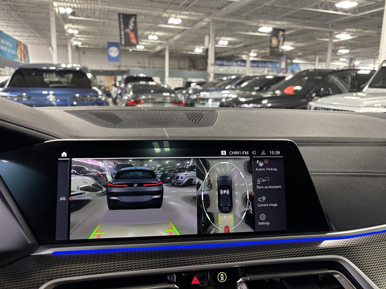 2022 BMW X6 M50i|AWD|MPERFORMANCE|SKYLOUNGE|GLASSCONTROLS|HUD| Photo