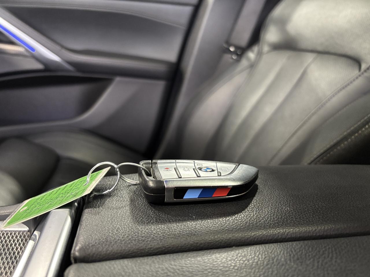 2022 BMW X6 M50i|AWD|MPERFORMANCE|SKYLOUNGE|GLASSCONTROLS|HUD| Photo