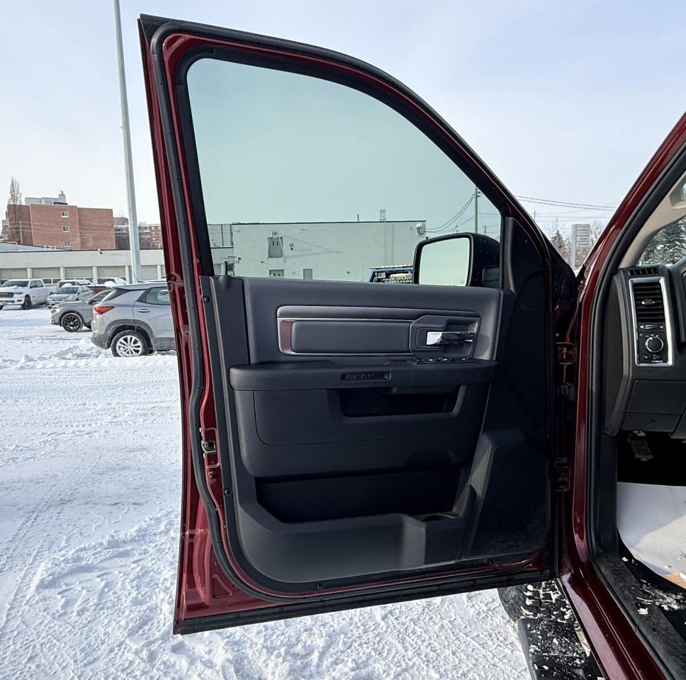 2023 RAM 1500 Classic SLT 4x4 Crew Cab 5'7  Box  | BLUETOOTH Photo