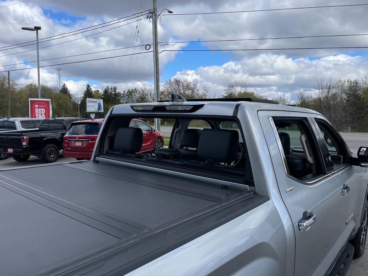 2022 Toyota Tundra LIMITED HYBRID Photo