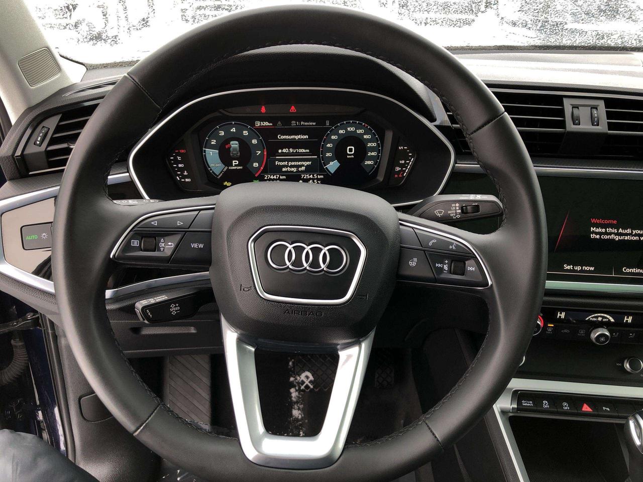2025 Audi Q3 45 LEATHER, PANO.ROOF, HTD. SEATS & STEER. WHEEL, BK. CAM, ALLOYS Photo