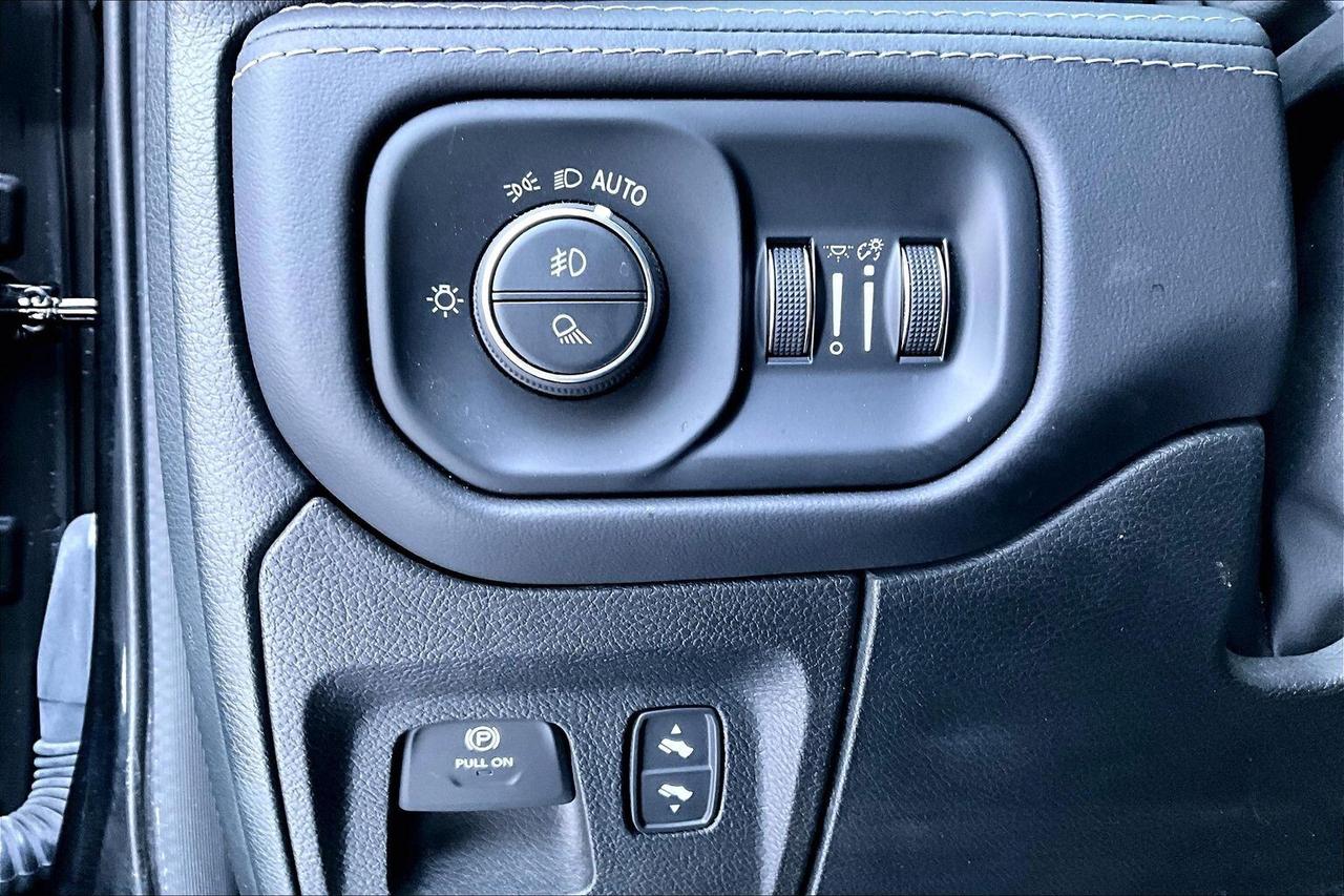 2022 RAM 1500 Limited | Matte Black Wrap | Tow Pkg | 4X4 Photo