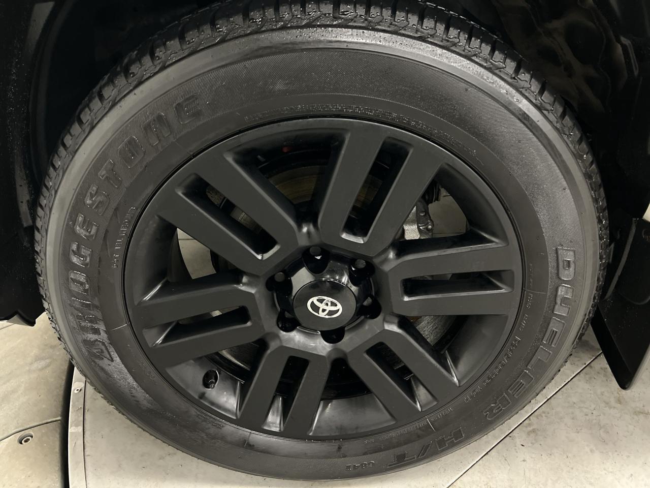 2023 Toyota 4Runner LIMITED 4X4 | 7-PASS | COOLED LEATHER | 360 CAM Photo