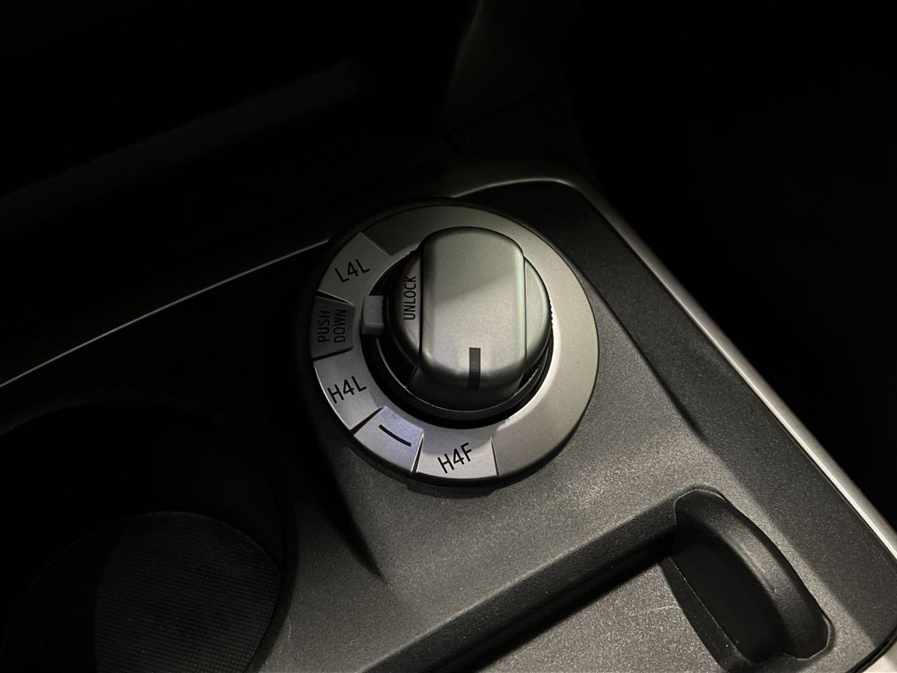 2023 Toyota 4Runner LIMITED 4X4 | 7-PASS | COOLED LEATHER | 360 CAM Photo