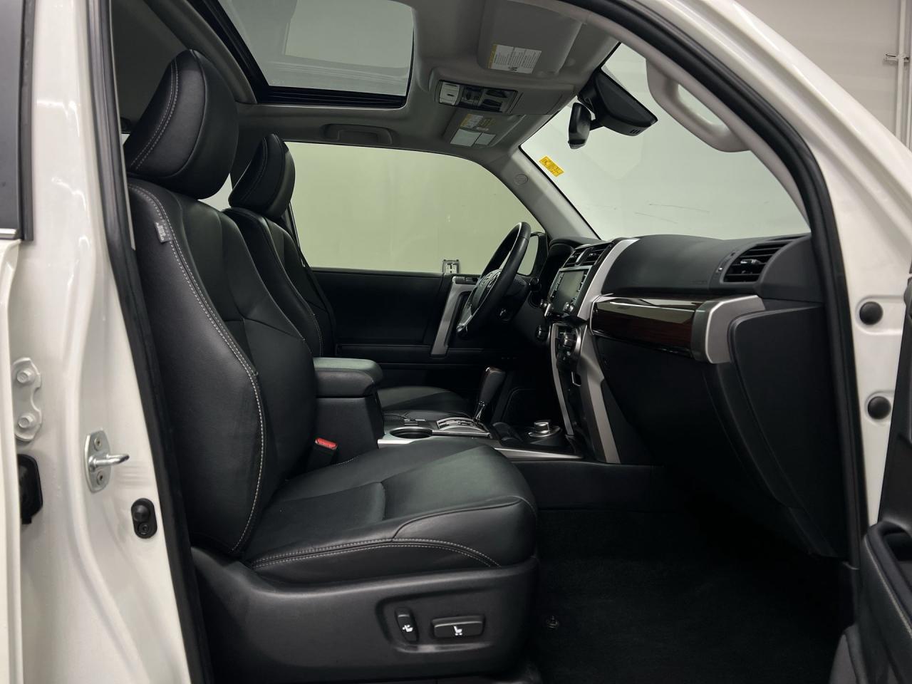 2023 Toyota 4Runner LIMITED 4X4 | 7-PASS | COOLED LEATHER | 360 CAM Photo