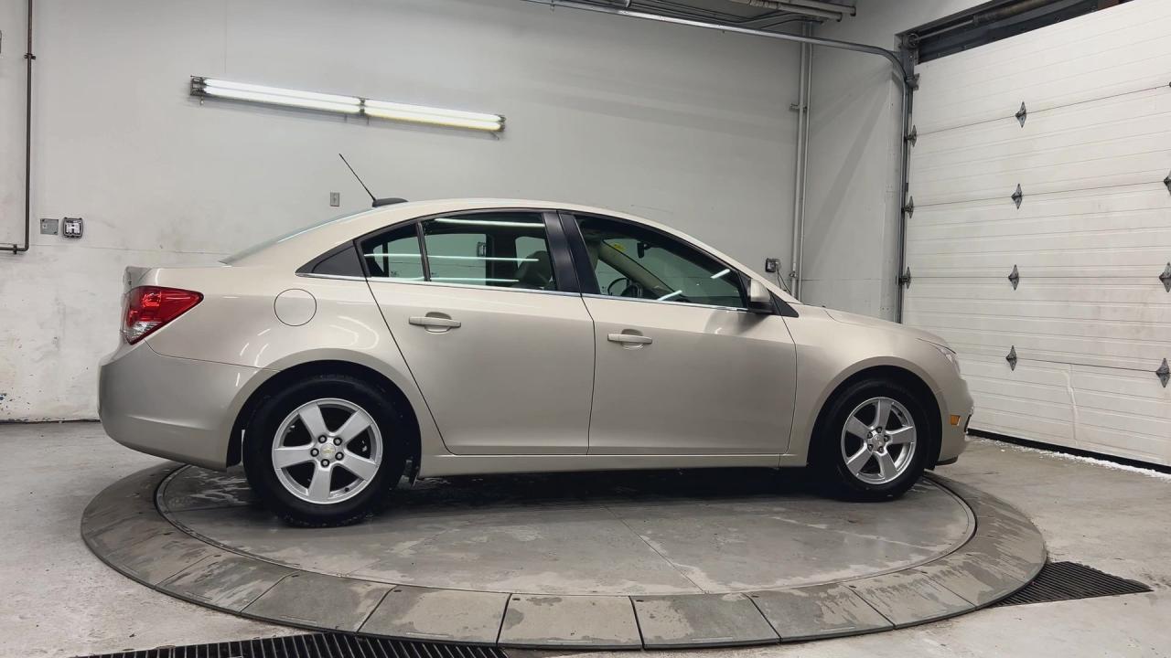2015 Chevrolet Cruze 2LT | HTD LEATHER | SUNROOF | ALLOYS | REAR CAM Photo