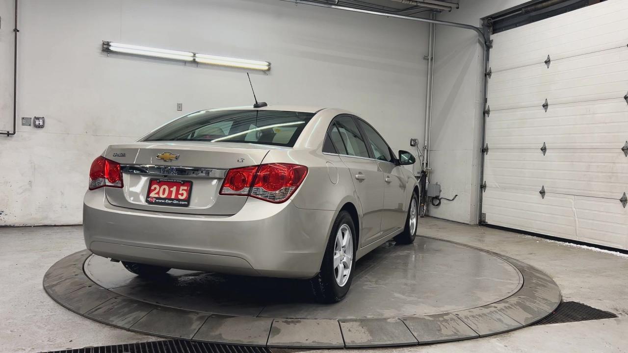 2015 Chevrolet Cruze 2LT | HTD LEATHER | SUNROOF | ALLOYS | REAR CAM Photo