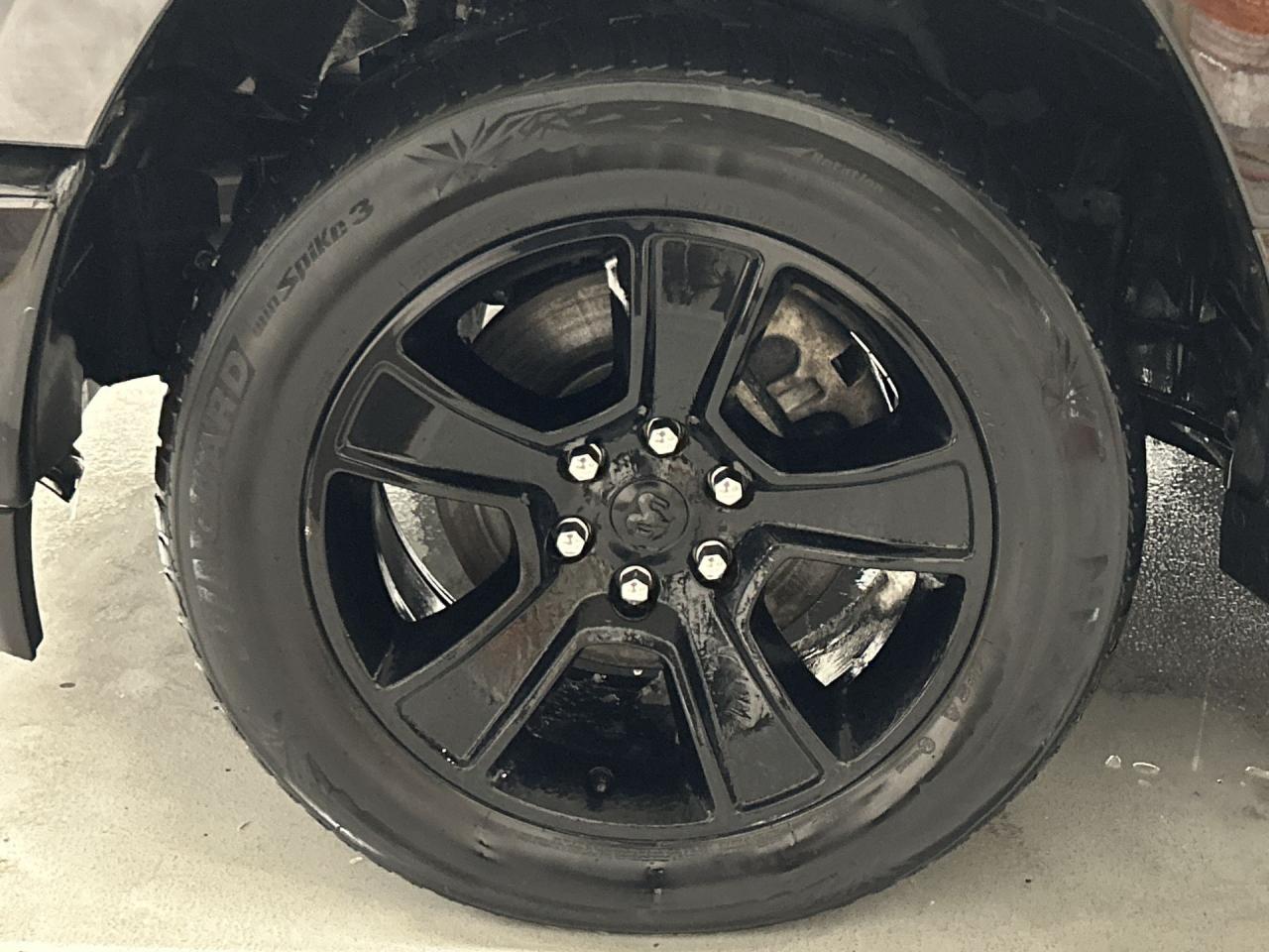 2022 RAM 1500 SPORT 4X4 | 5.7L HEMI | CREW | LEATHER | TOW PKG Photo