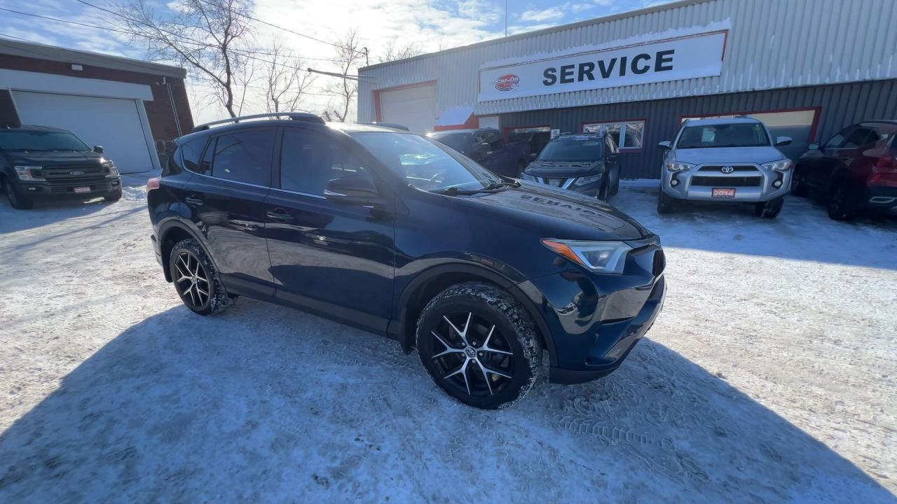2018 Toyota RAV4 SE AWD | HTD LEATHER | SUNROOF | NAV | 18IN ALLOYS Photo