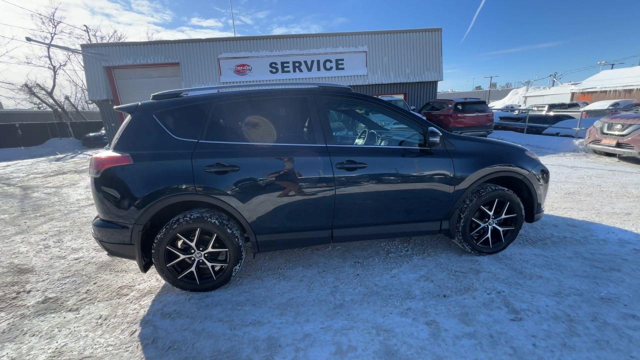 2018 Toyota RAV4 SE AWD | HTD LEATHER | SUNROOF | NAV | 18IN ALLOYS Photo