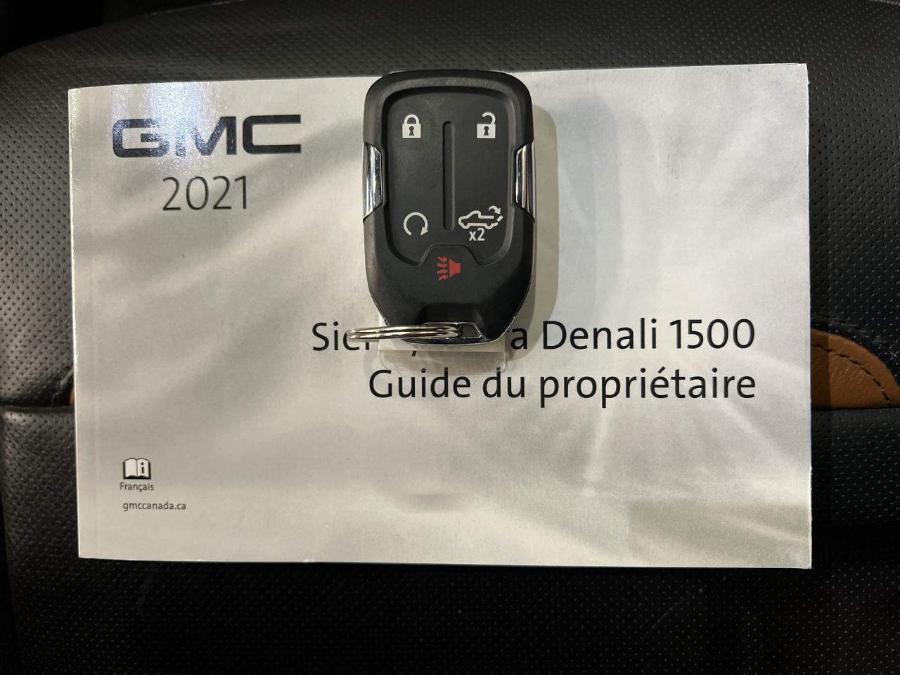 2021 GMC Sierra 1500 AT4 4X4 | 3.0L DURAMAX | CREW | LEATHER | TONNEAU Photo