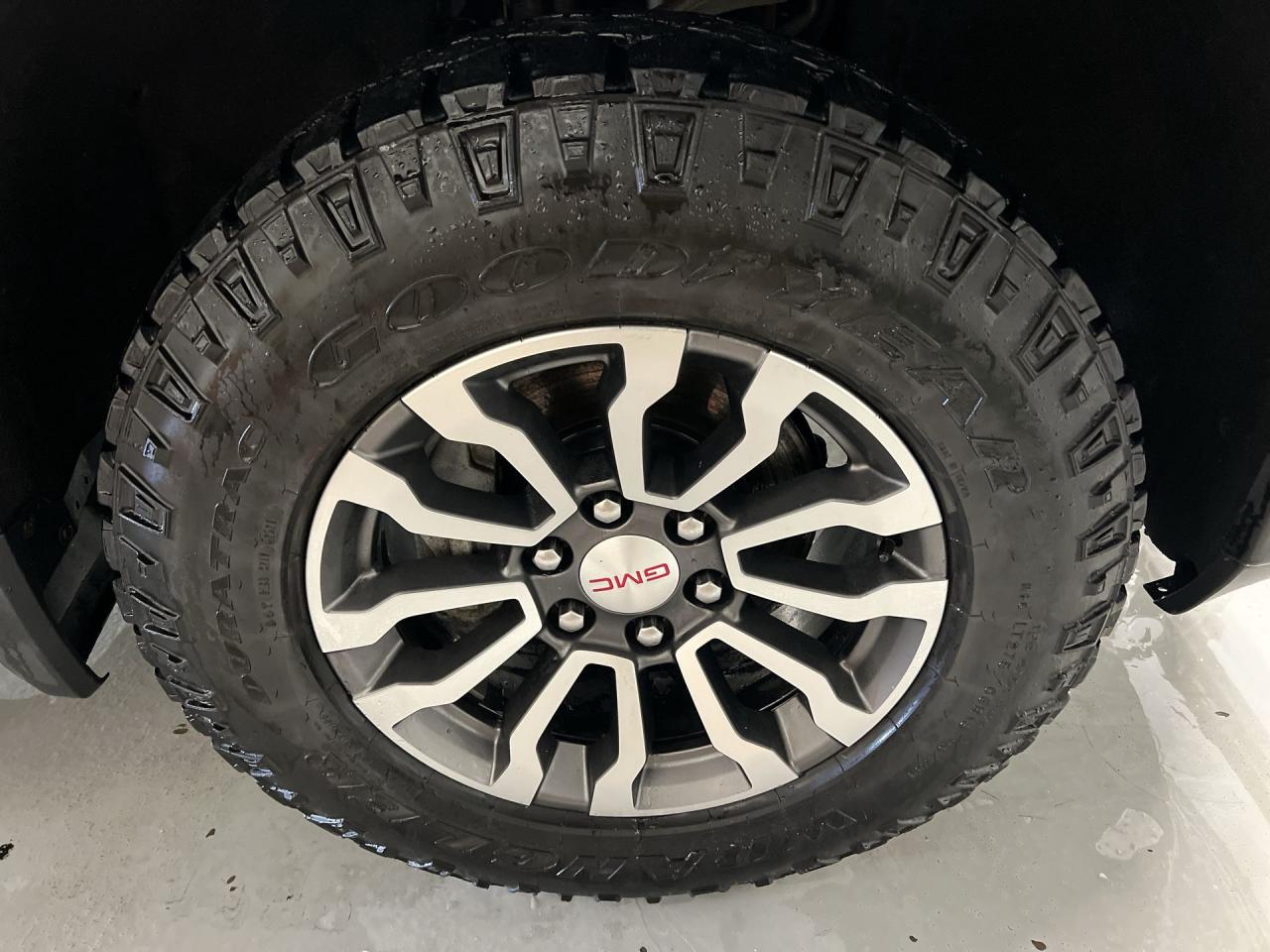 2021 GMC Sierra 1500 AT4 4X4 | 3.0L DURAMAX | CREW | LEATHER | TONNEAU Photo