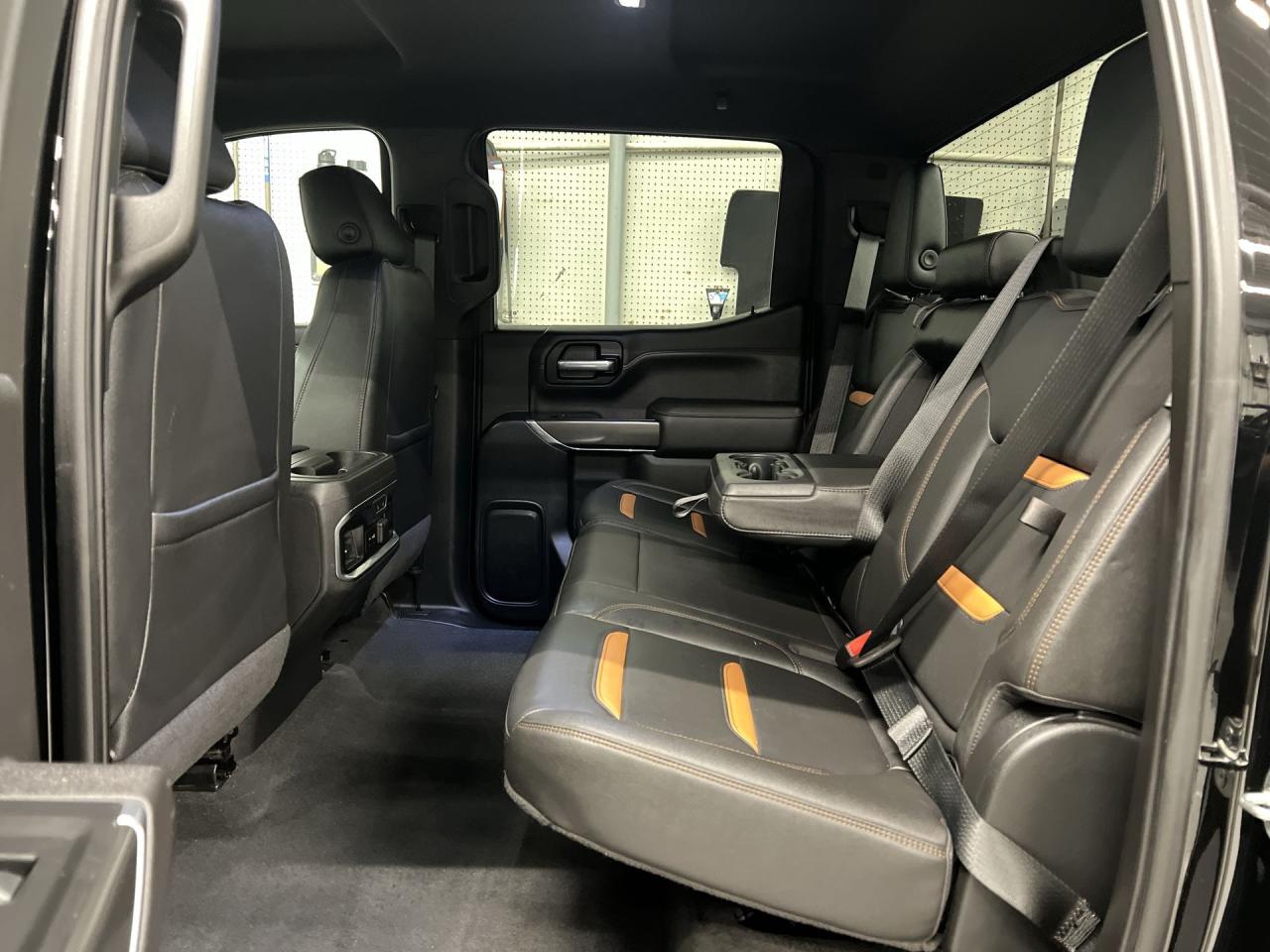 2021 GMC Sierra 1500 AT4 4X4 | 3.0L DURAMAX | CREW | LEATHER | TONNEAU Photo