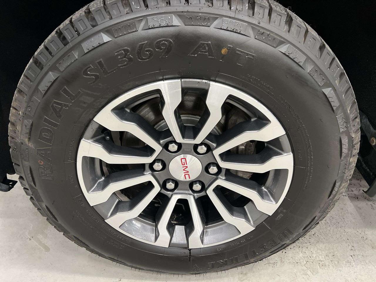 2021 GMC Sierra 1500 AT4 4X4 | 3.0L DURAMAX | CREW | LEATHER | TONNEAU Photo