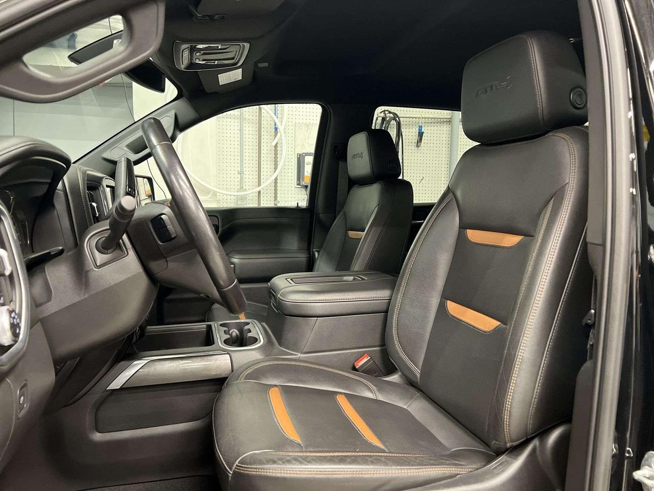 2021 GMC Sierra 1500 AT4 4X4 | 3.0L DURAMAX | CREW | LEATHER | TONNEAU Photo