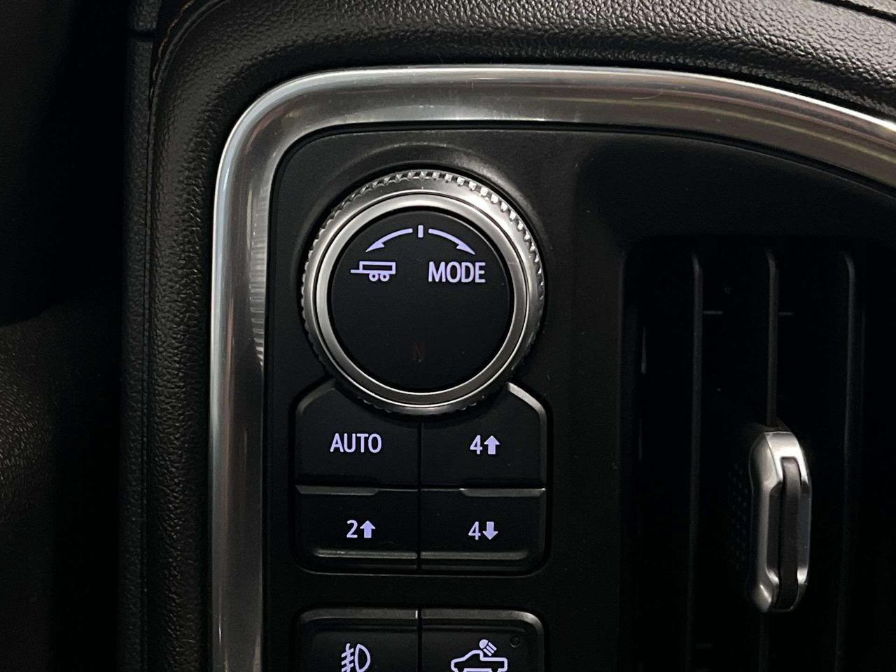 2021 GMC Sierra 1500 AT4 4X4 | 3.0L DURAMAX | CREW | LEATHER | TONNEAU Photo