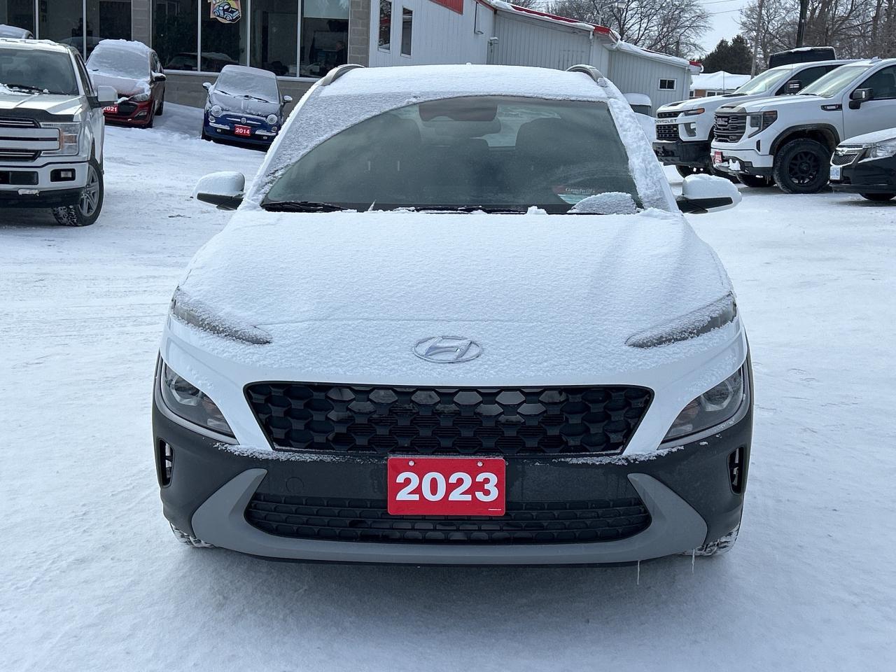 2023 Hyundai KONA PREFERRED, AWD, CLEAN CARFAX, REMOTE START! - Photo #9