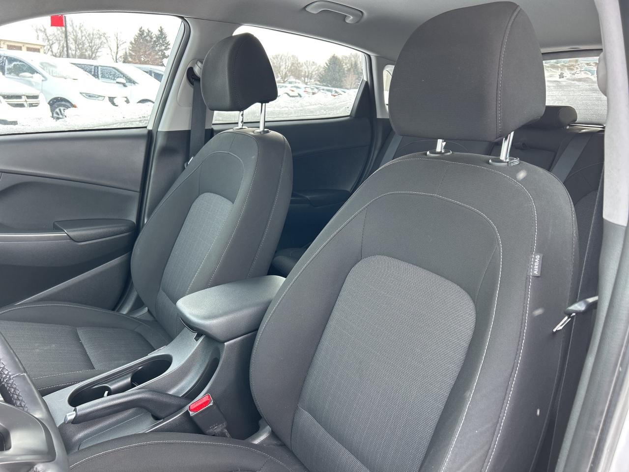 2023 Hyundai KONA PREFERRED, AWD, CLEAN CARFAX, REMOTE START! - Photo #11