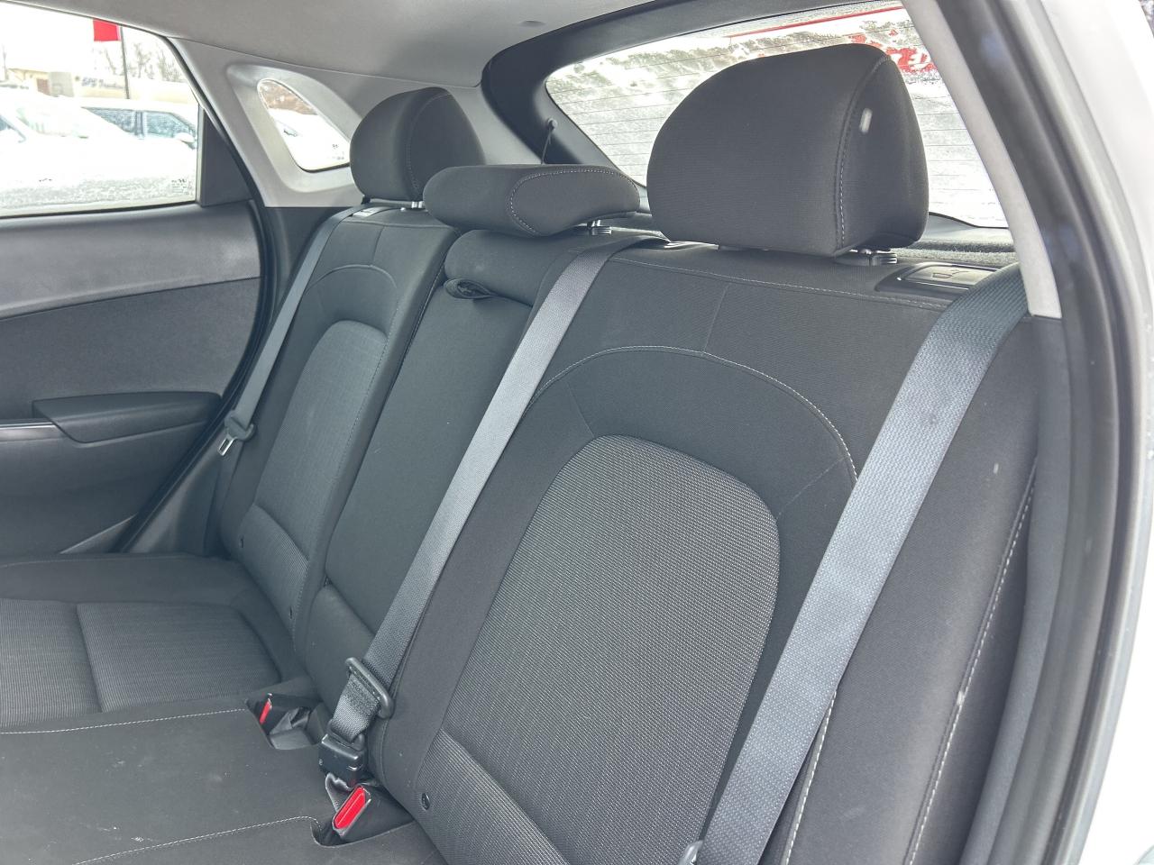 2023 Hyundai KONA PREFERRED, AWD, CLEAN CARFAX, REMOTE START! - Photo #12