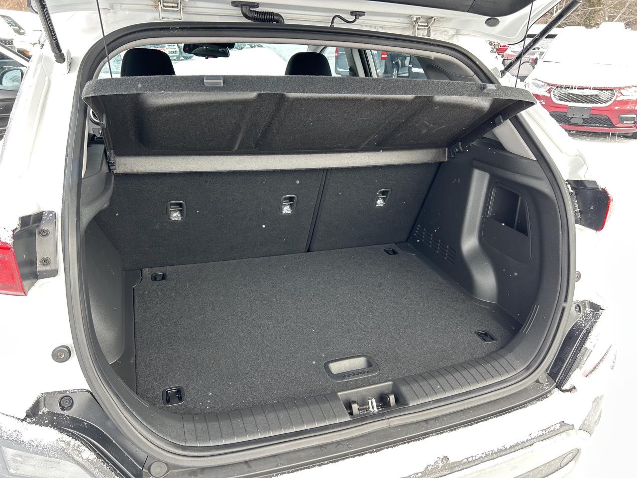 2023 Hyundai KONA PREFERRED, AWD, CLEAN CARFAX, REMOTE START! - Photo #13