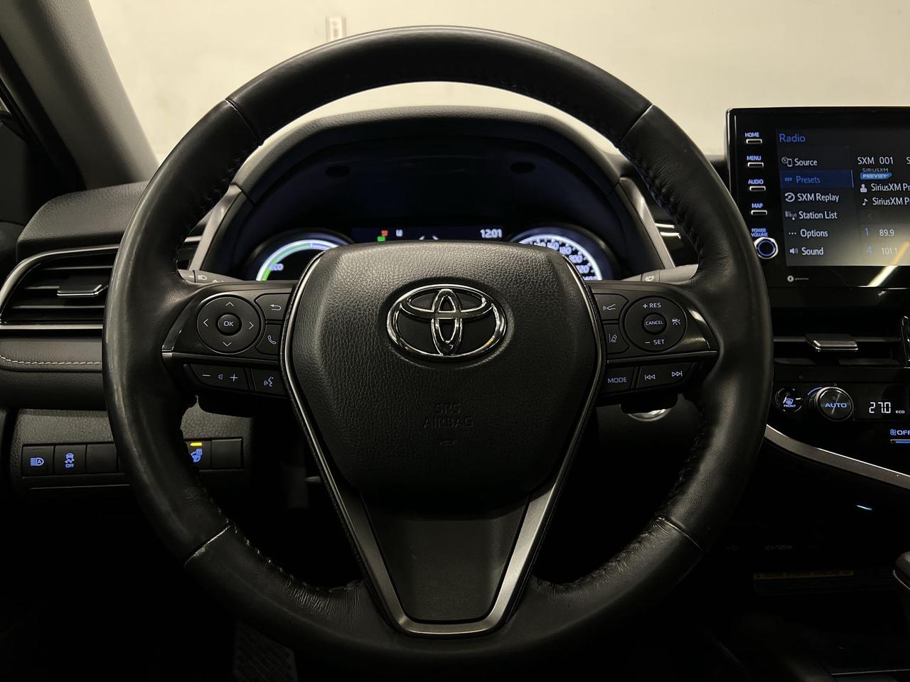 2021 Toyota Camry HYBRID XSE | HTD LEATHER | SUNROOF | CARPLAY | ALLOYS Photo