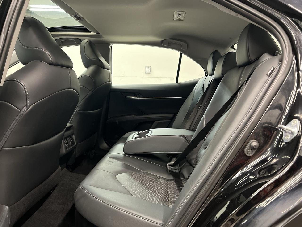 2021 Toyota Camry HYBRID XSE | HTD LEATHER | SUNROOF | CARPLAY | ALLOYS Photo