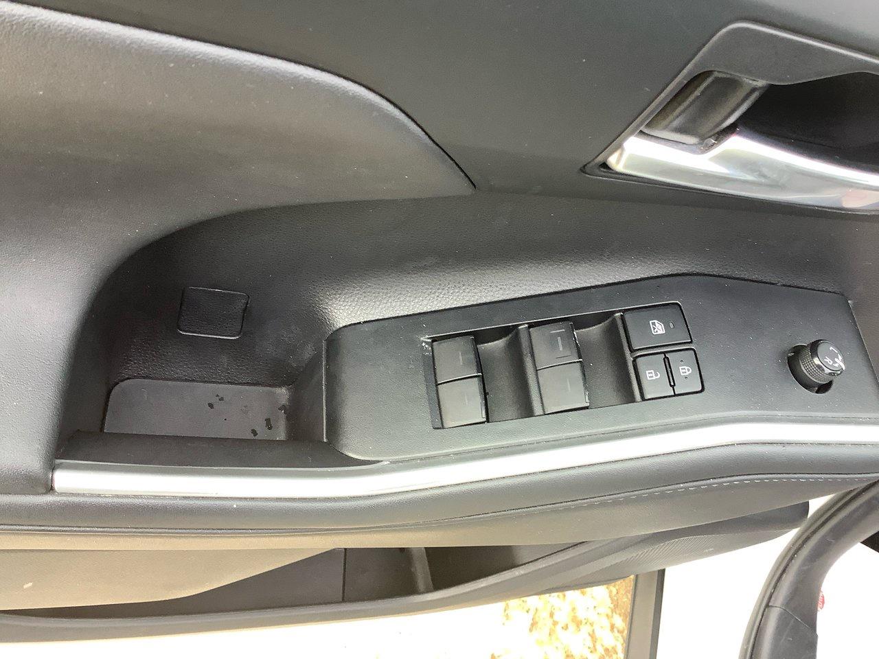 2022 Toyota Highlander XSE Photo