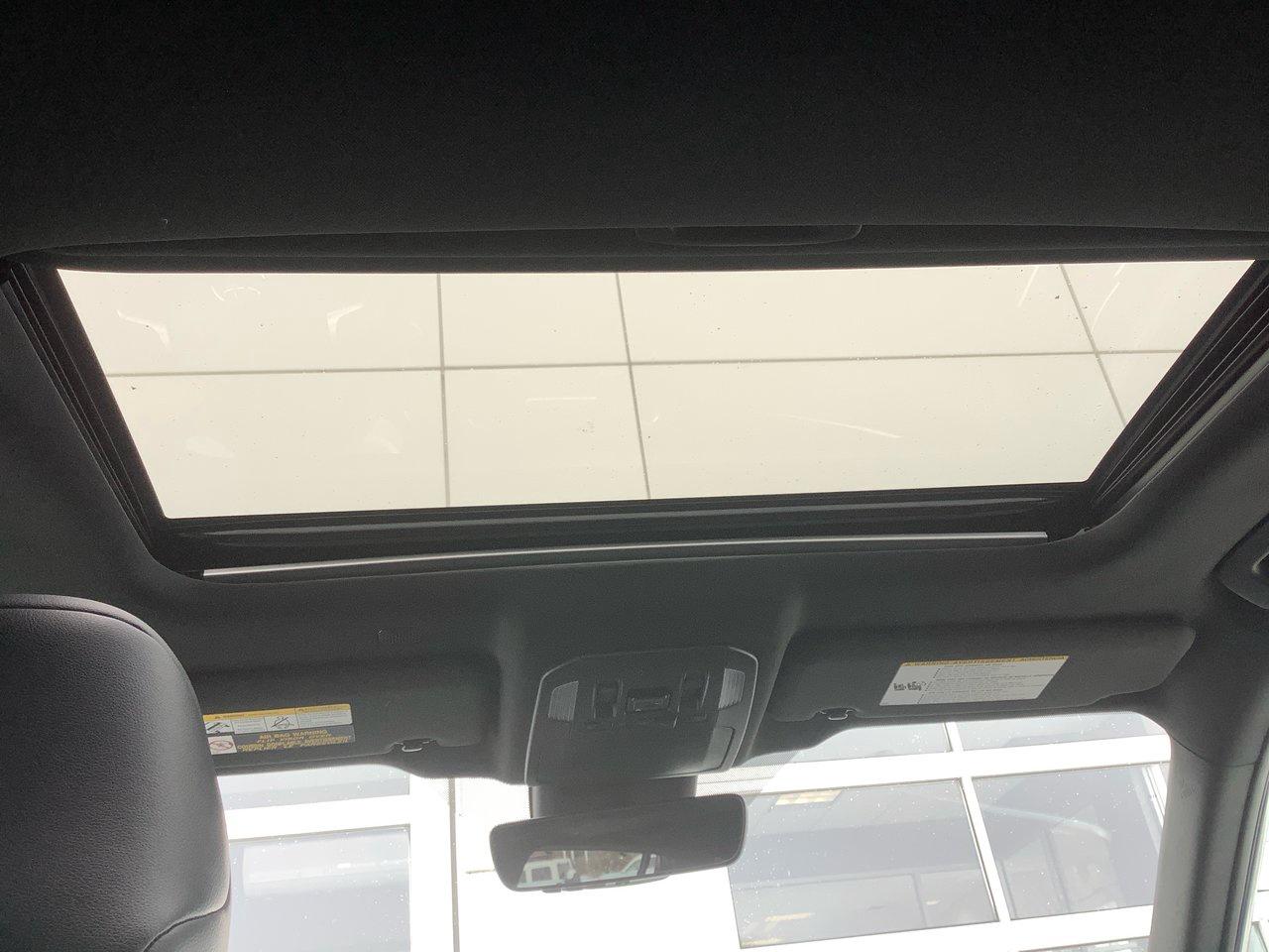 2022 Toyota Highlander XSE Photo