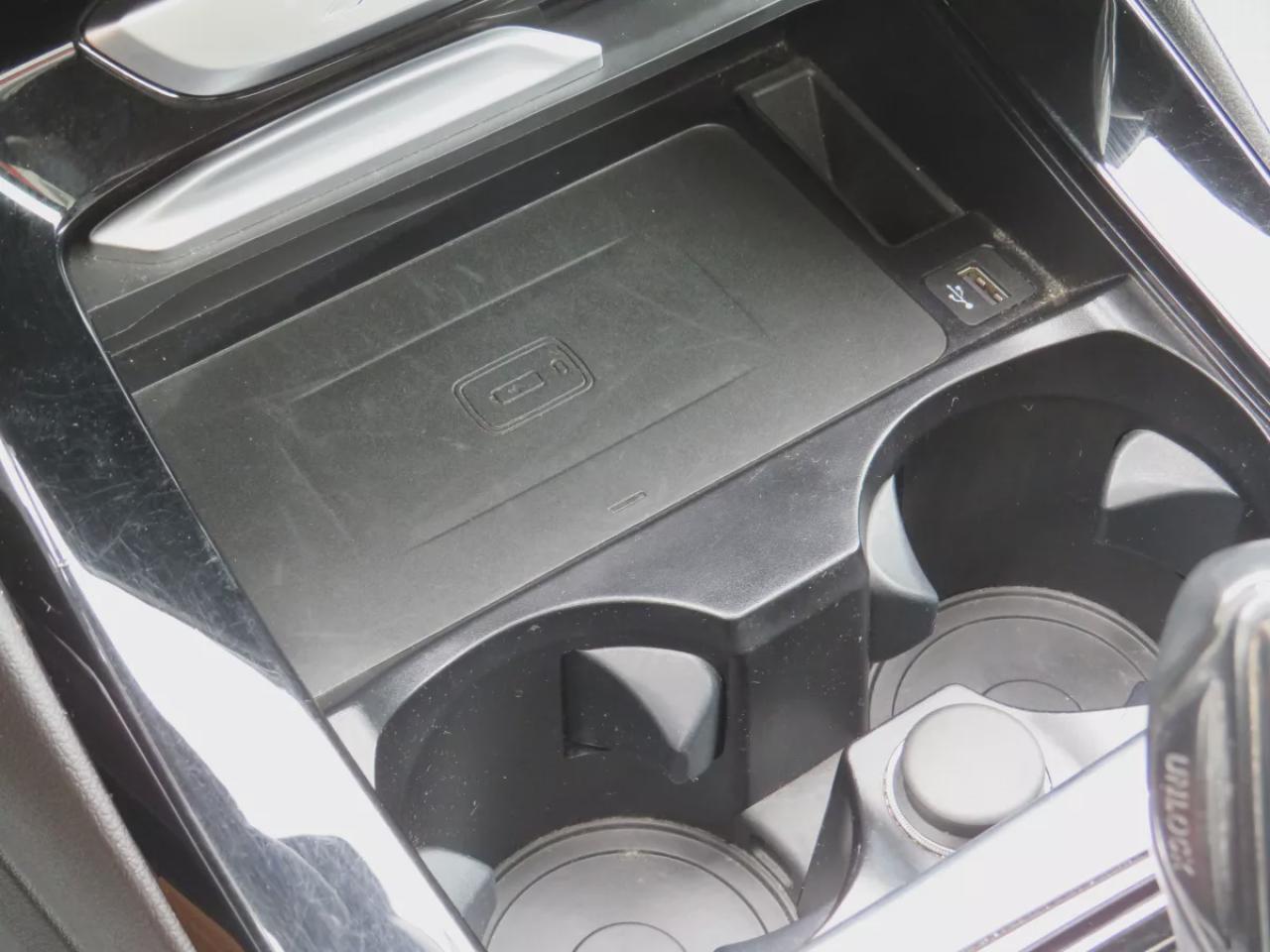 2020 BMW X3 xDrive30i (**CLEAN TITLE/NO ACCIDENTS!!**SAFETY/CERTIFIED!!**FOG LIGHTS**ALLOY RIMS**PUSH BUTTON START**NAVIGATION**LEATHER**PANORAMIC SUNROOF**REVERSE CAMERA**HEATED SEATS**HEATED STEERING WHEEL**POWER SEATS**POWER LIFT GATE**REAR CARGO COVER**DUAL CLIMA Photo