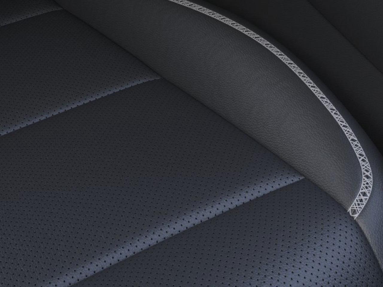 2026 GMC Terrain Denali  - Sunroof -  Cooled Seats Photo