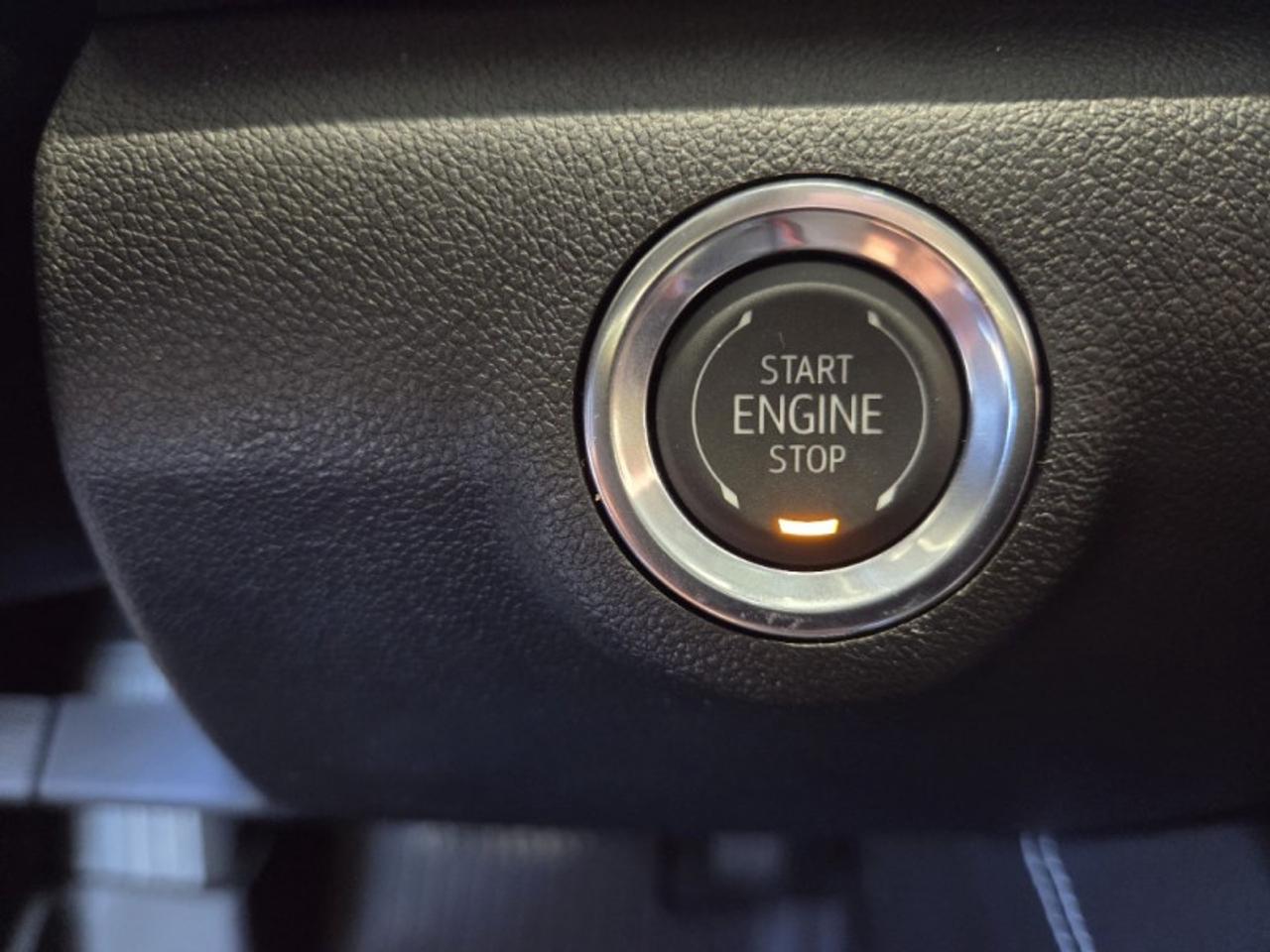 2026 GMC Terrain Denali  - Sunroof -  Cooled Seats Photo