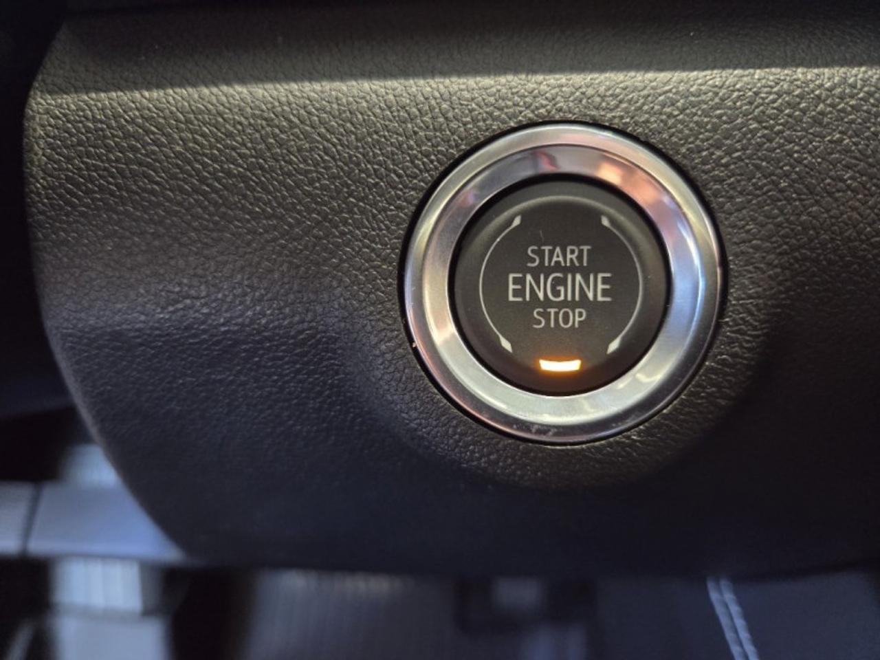 2026 GMC Terrain Denali  - Sunroof -  Cooled Seats Photo