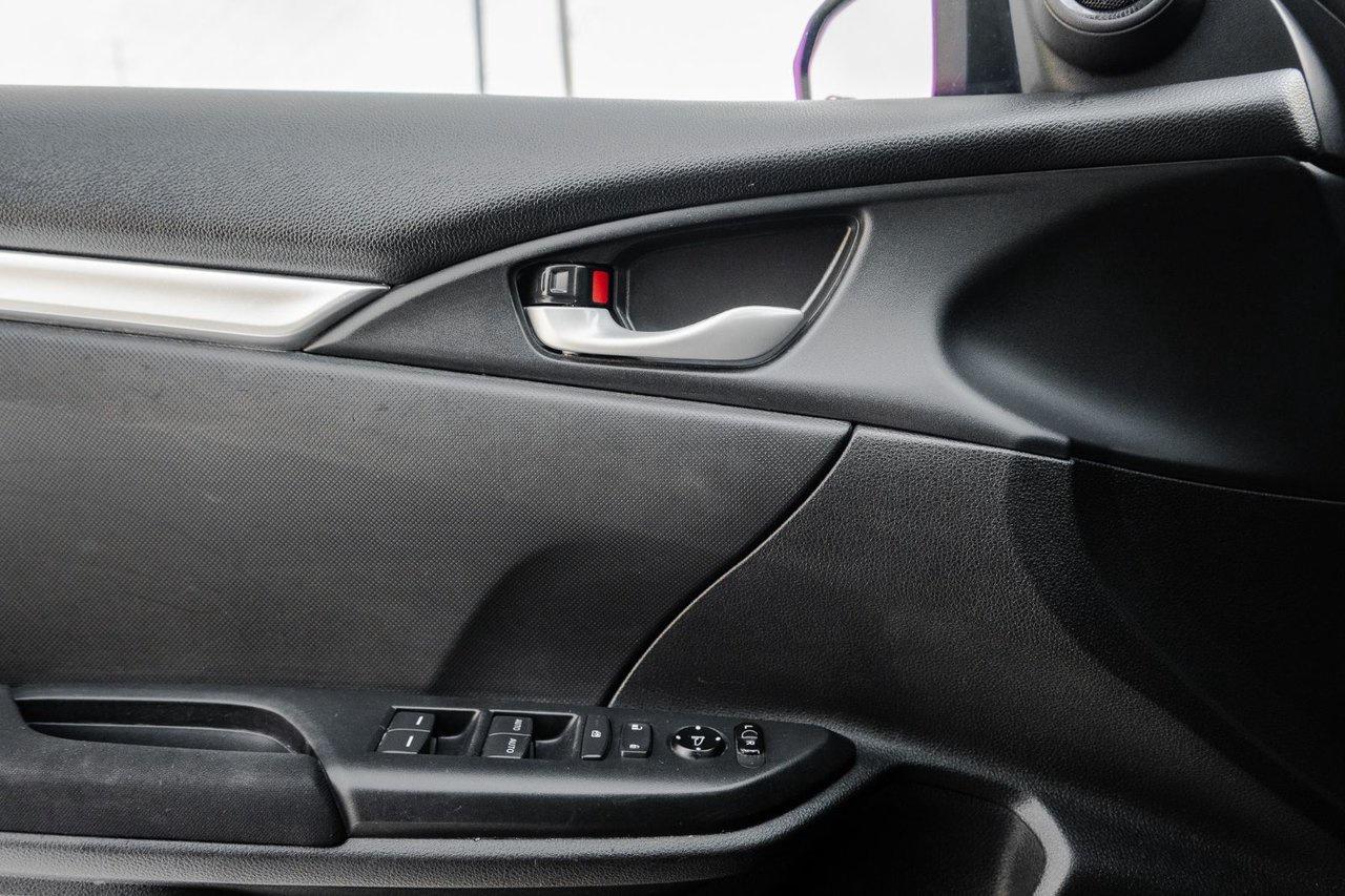 2020 Honda Civic SEDAN LX Photo