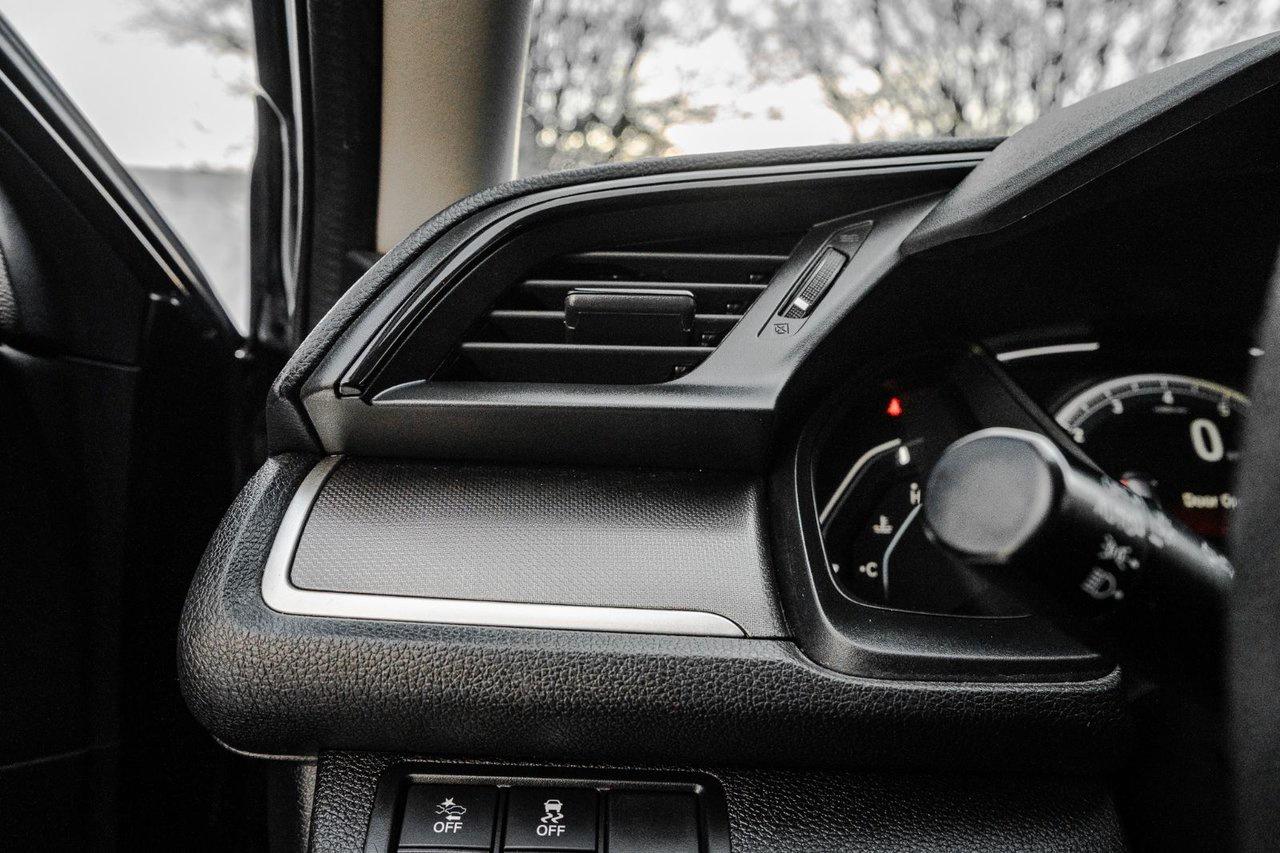 2020 Honda Civic SEDAN LX Photo