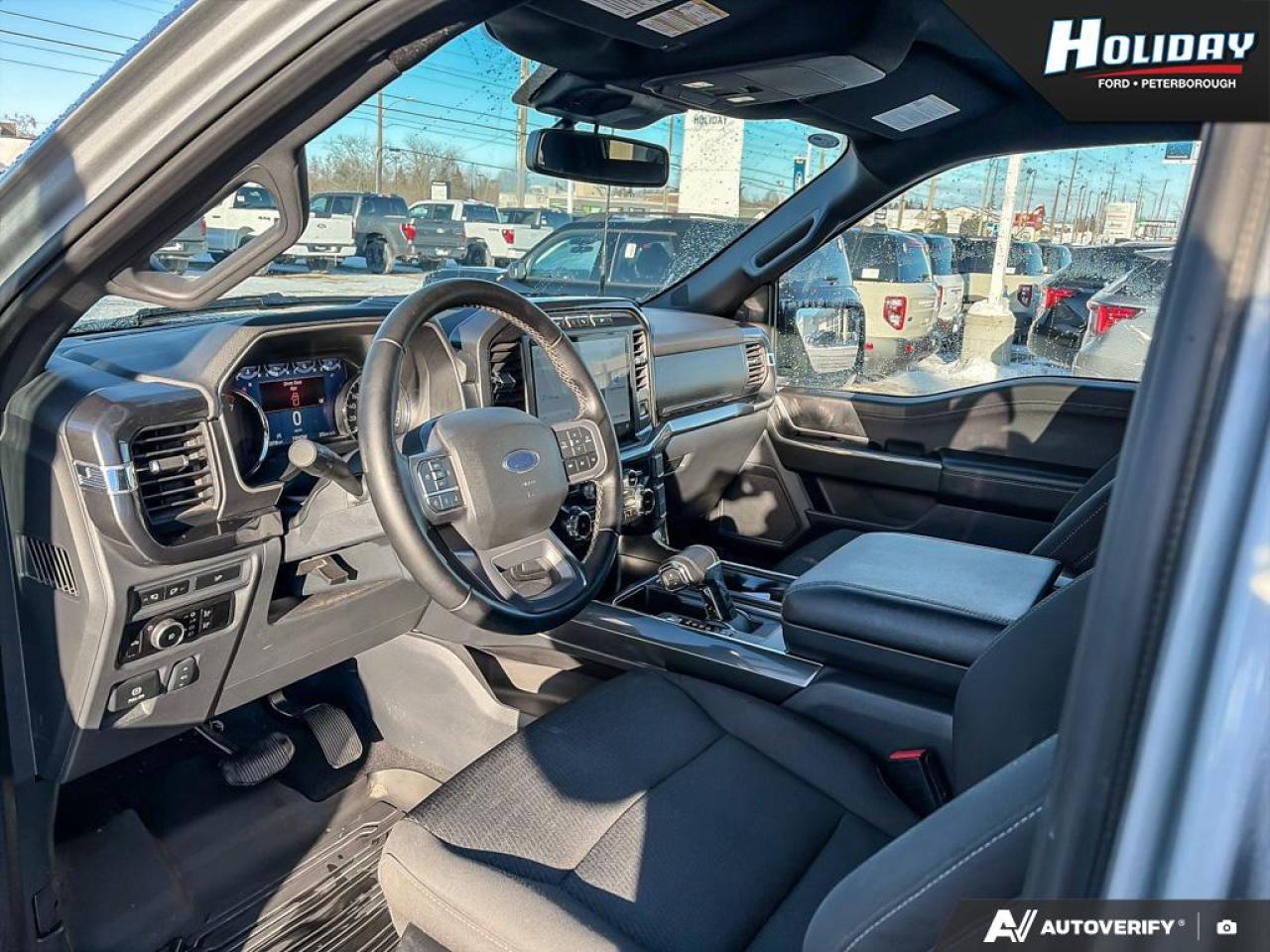 2023 Ford F-150 XLT Photo