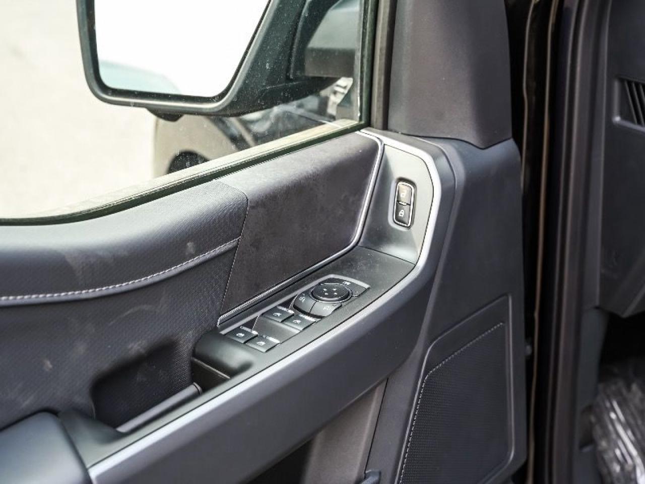 2025 Ford F-150 XLT Photo