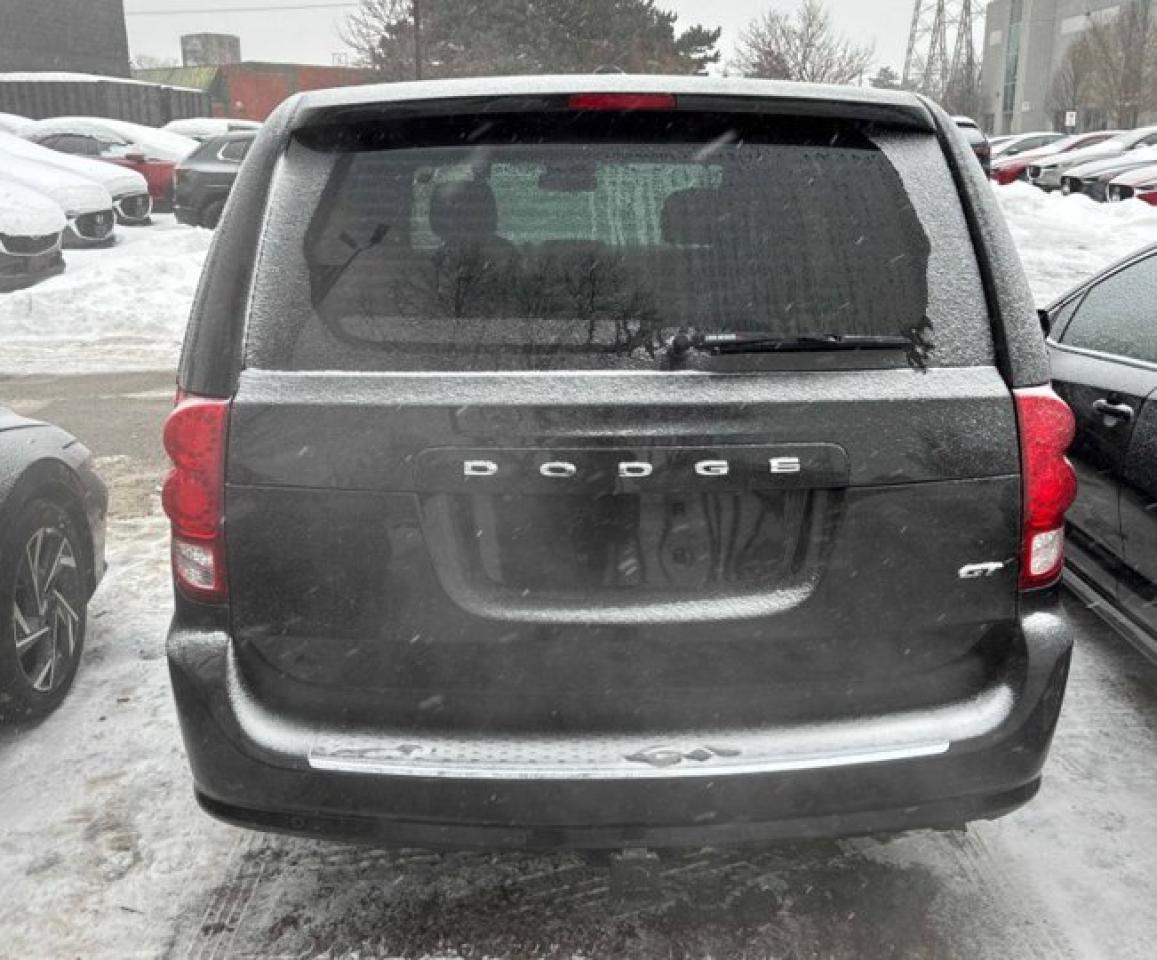 2019 Dodge Grand Caravan GT | DVD | Tow Pkg | Leather | BSM | Heated Wheel + Seats | Remote Start | Power Liftgate and More ! Photo2