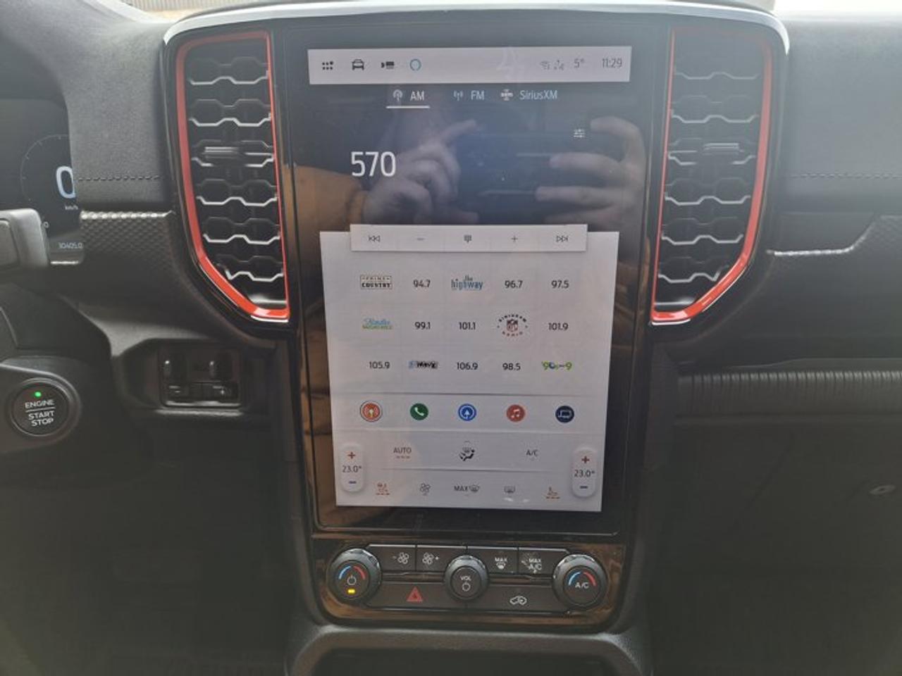 2024 Ford Ranger Raptor Crew 4X4 | 3.0L EcoBoost | Leather | 360 Camera | Spray-in Liner | Adaptive Cruise and More ! Photo3