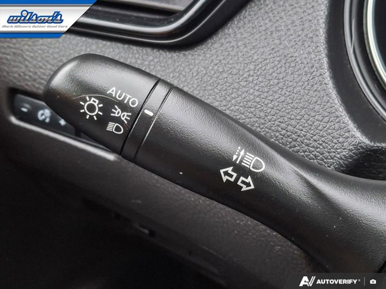 2023 Nissan Qashqai S AWD | Heated Seats | CarPlay + Android | Rear Camera | Alloy Wheels | and More ! Photo