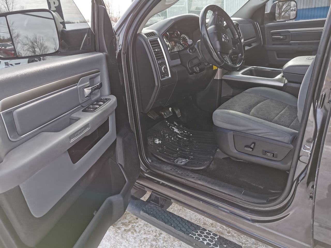 2017 RAM 2500 SLT  SWB Photo