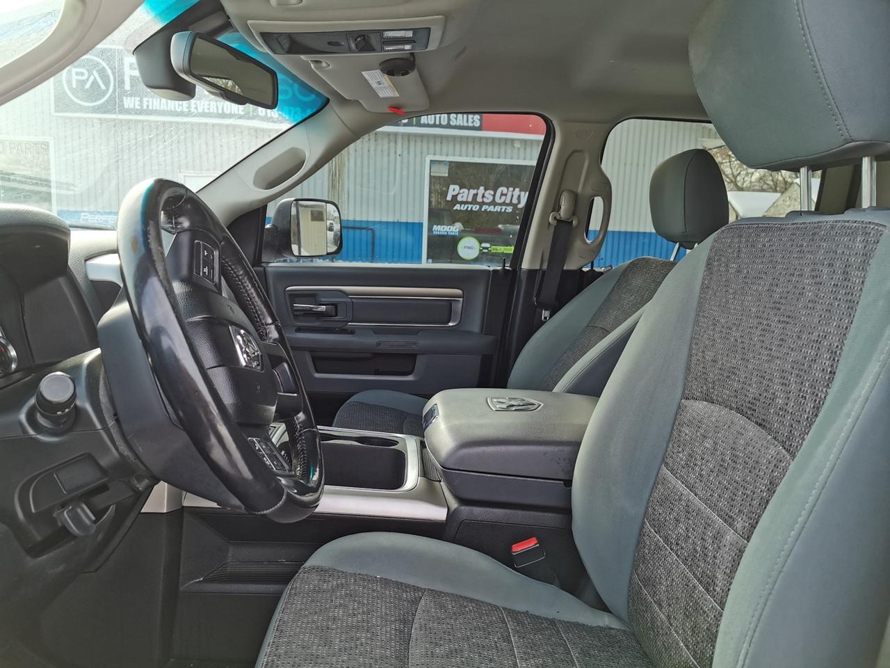 2017 RAM 2500 SLT  SWB Photo