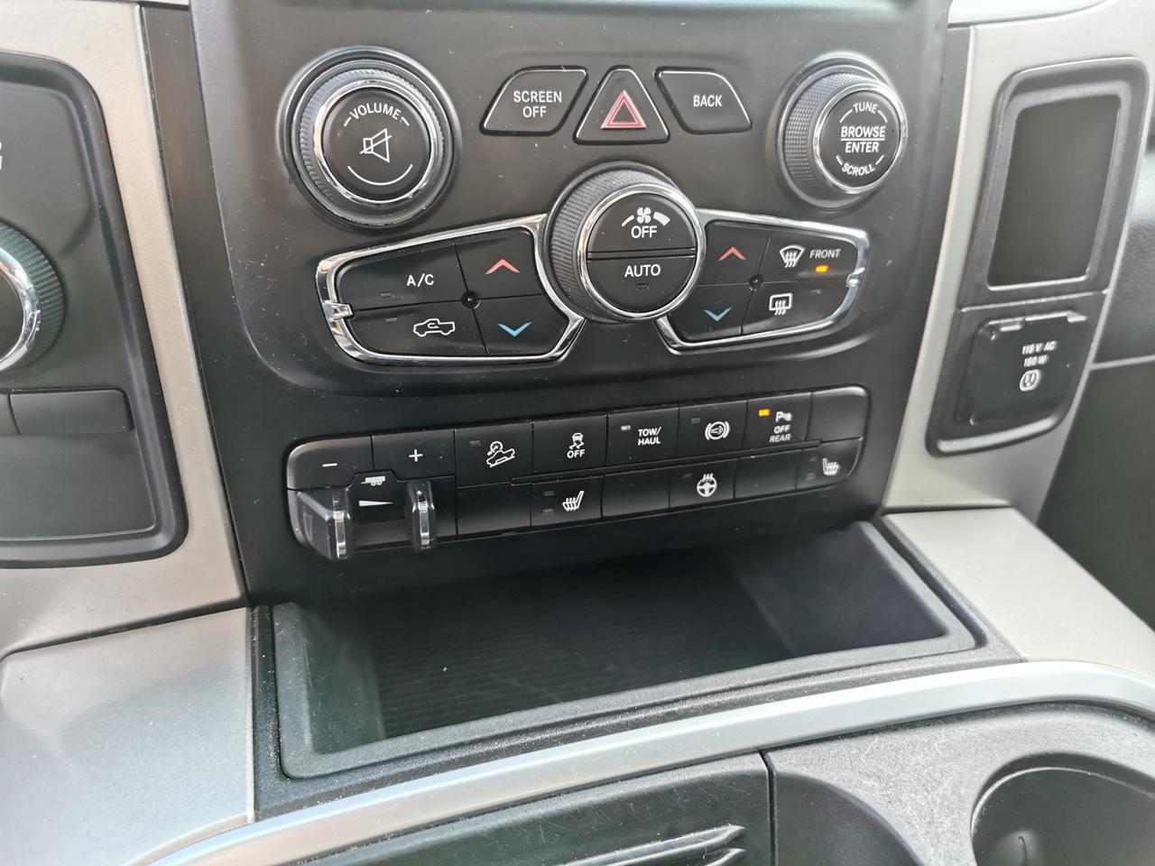 2017 RAM 2500 SLT  SWB Photo