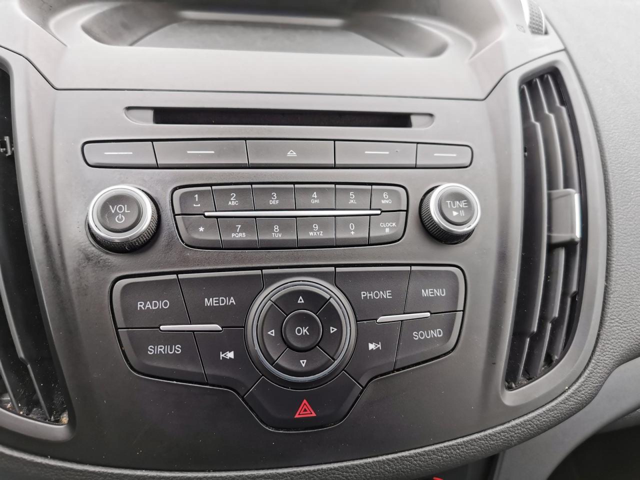 2018 Ford Escape SE Photo