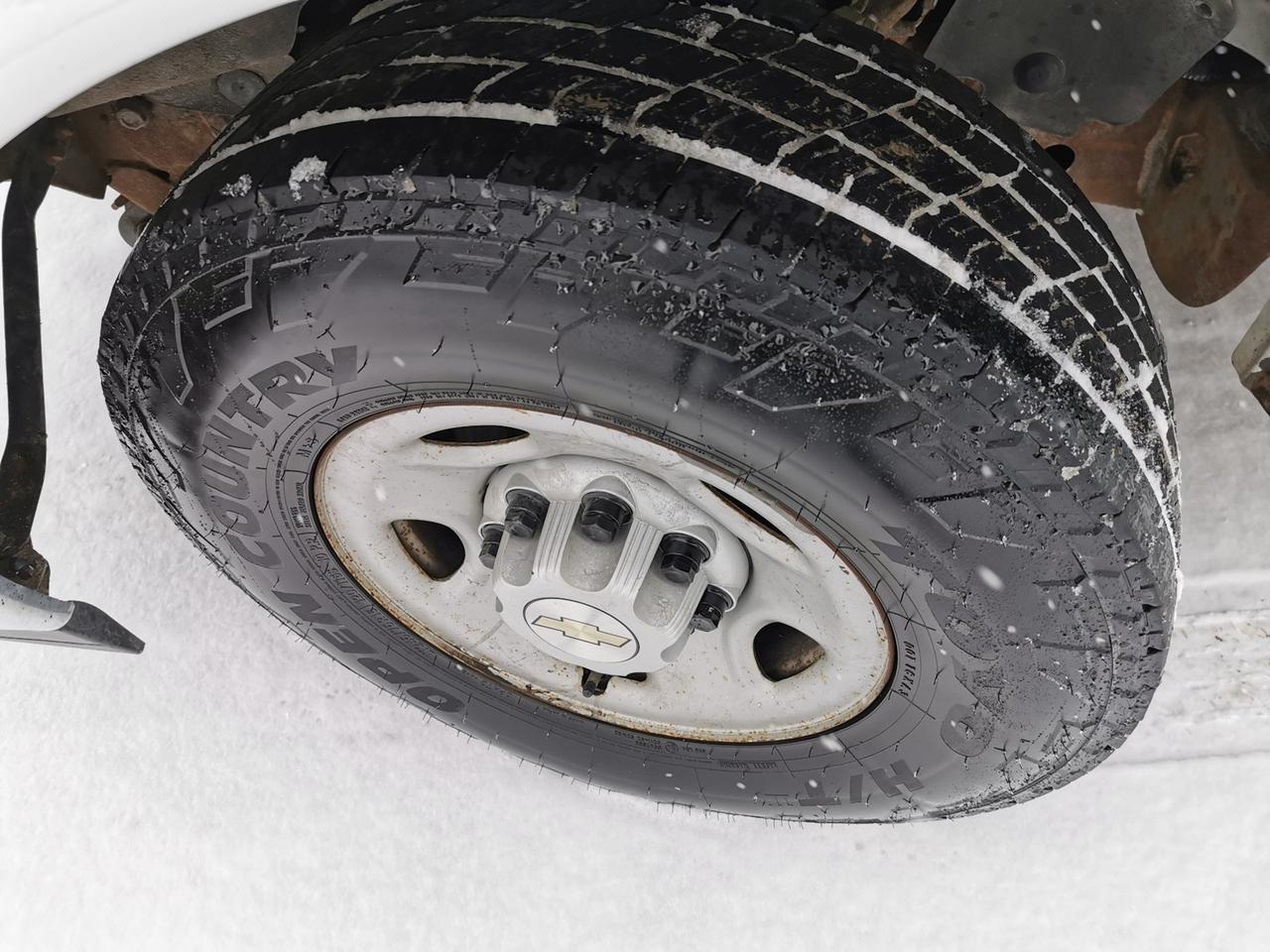 2020 Chevrolet Express 2500 Photo